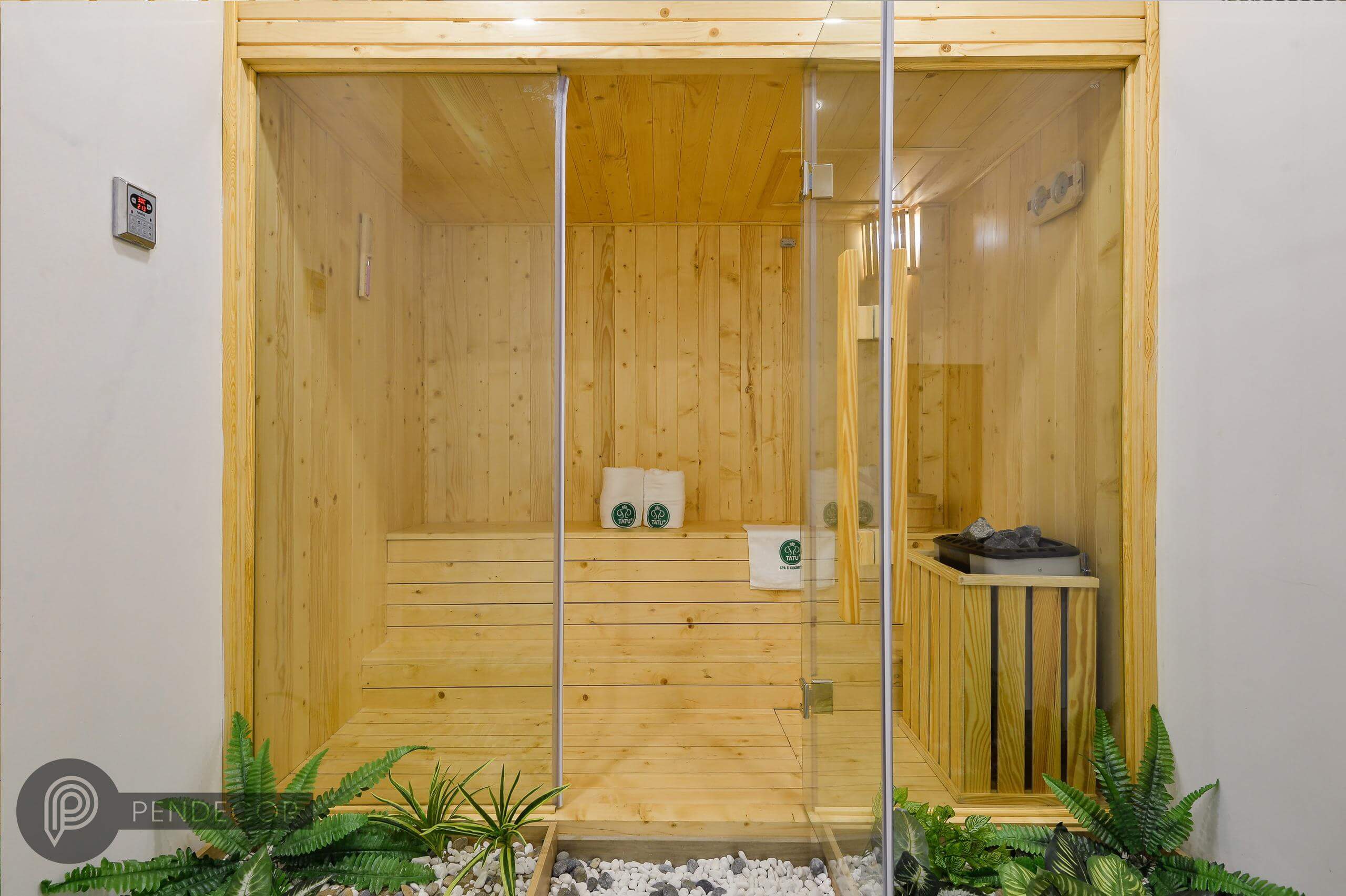 Showroom mỹ phẩm Tatu Group