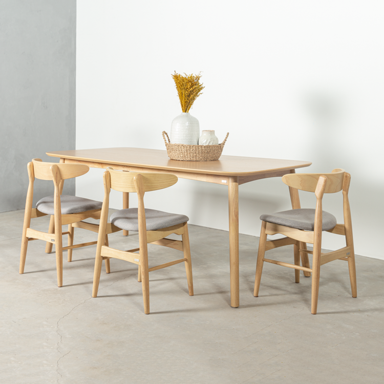 Bàn ăn đóng vai trò rất quan trọng