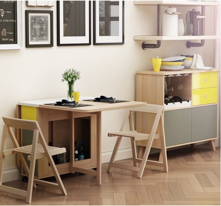 Bàn ăn gấp gọn rất tiện dụng