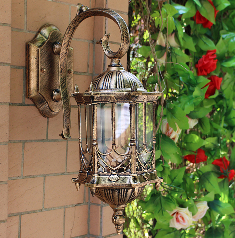 Đèn treo tường ngoại thất