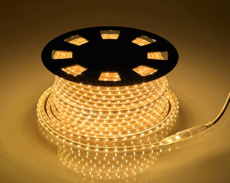 Dây đèn led ngoài trời rất được ưa chuộng