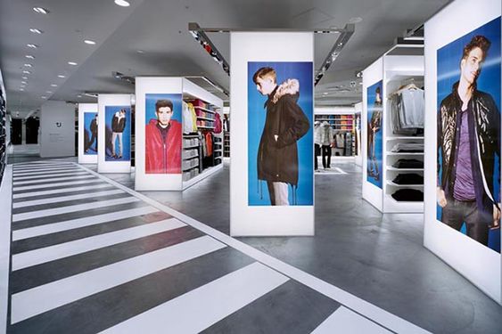 Thiết kế mặt tiền shop thời trang phong cách hiện đại