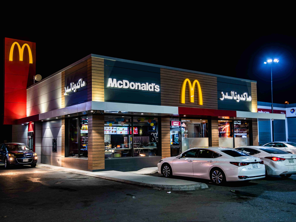 Thiết kế mặt tiền siêu thị mini hiện đại