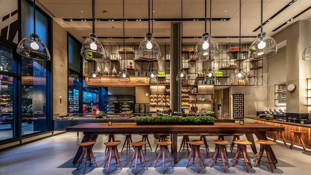 Thiết kế tiệm bánh mì hiện đại, sang trọng