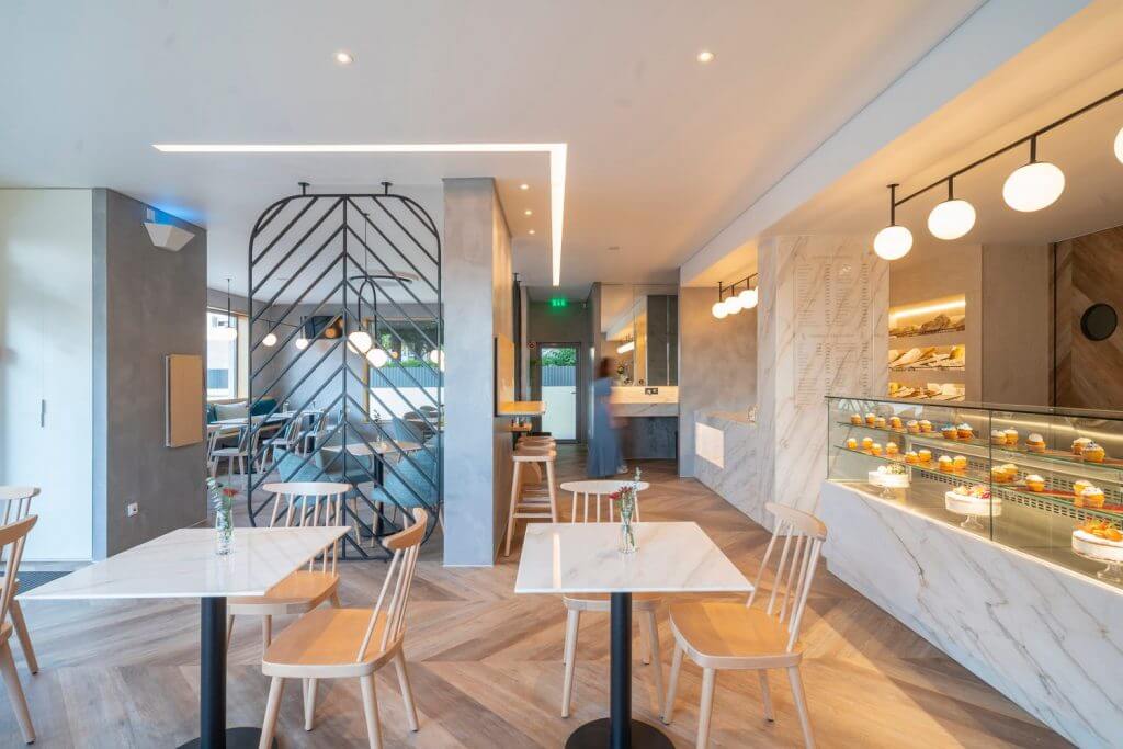 Thiết kế tiệm bánh mì hiện đại, sang trọng