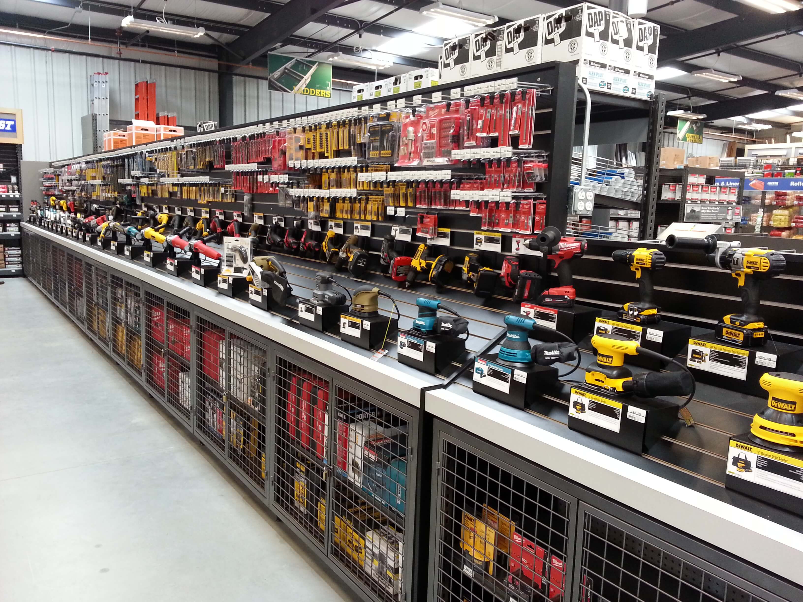 11+ mẫu thiết kế cửa hàng kim khí ấn tượng, hút khách không nên bỏ lỡ