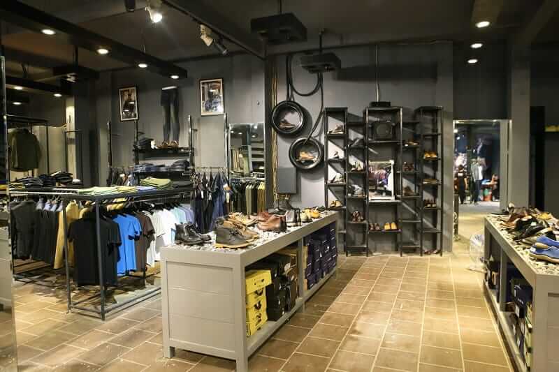 Cửa hàng thời trang nam đặc biệt