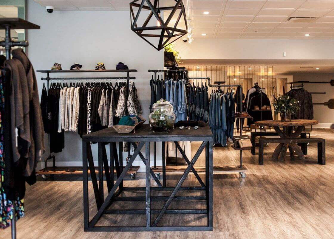 thiết kế shop quần áo nam nhỏ pendecor