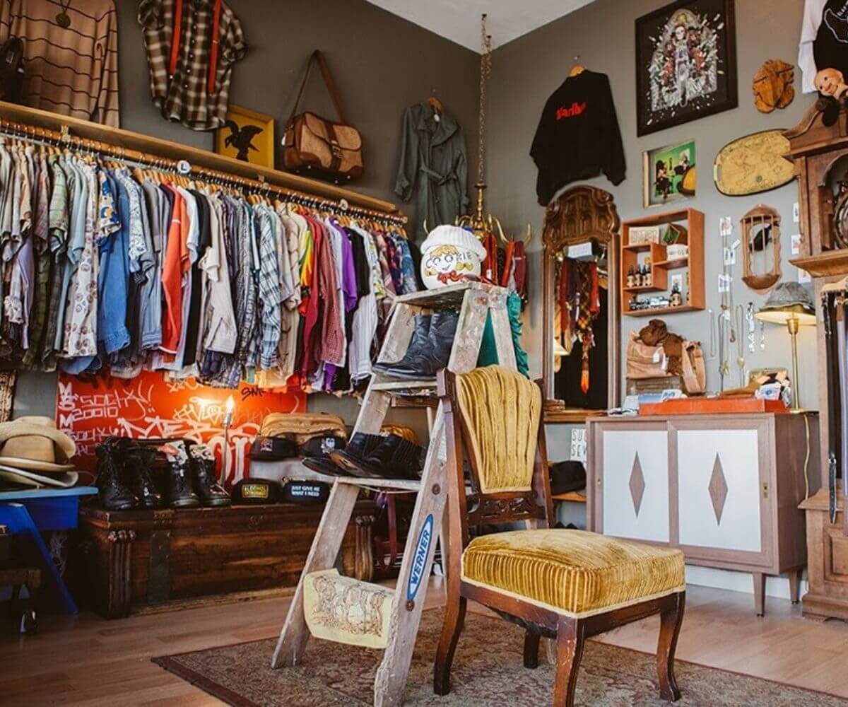 mẫu thiết kế shop quần áo unisex - 3