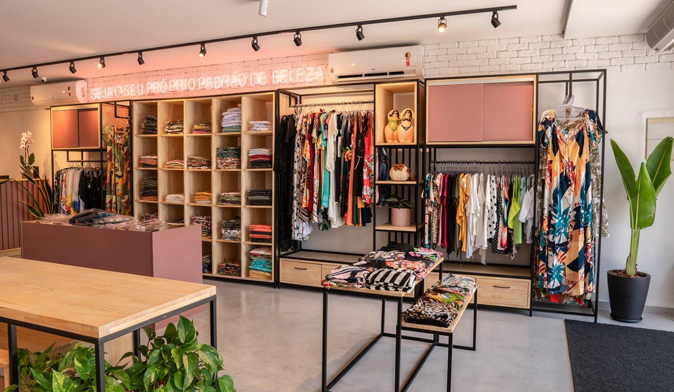 mẫu thiết kế shop quần áo 20m2 - 28