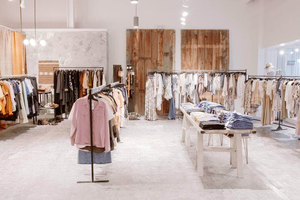 mẫu thiết kế gian hàng bán quần áo đẹp - 16