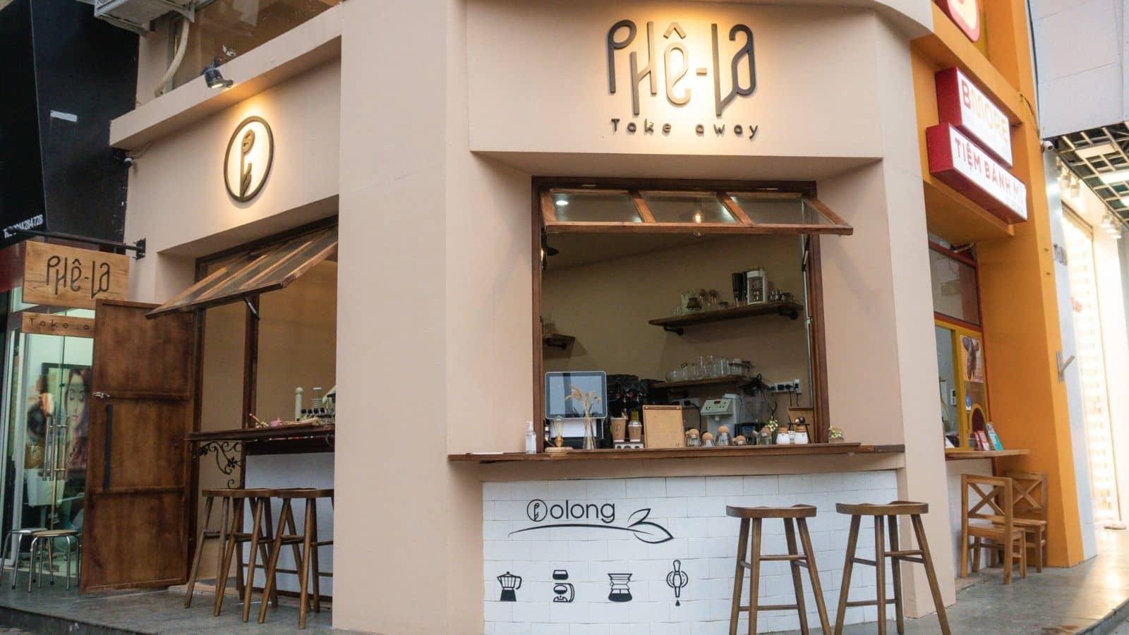 Phong thủy trong đặt tên quán cà phê Pendecor