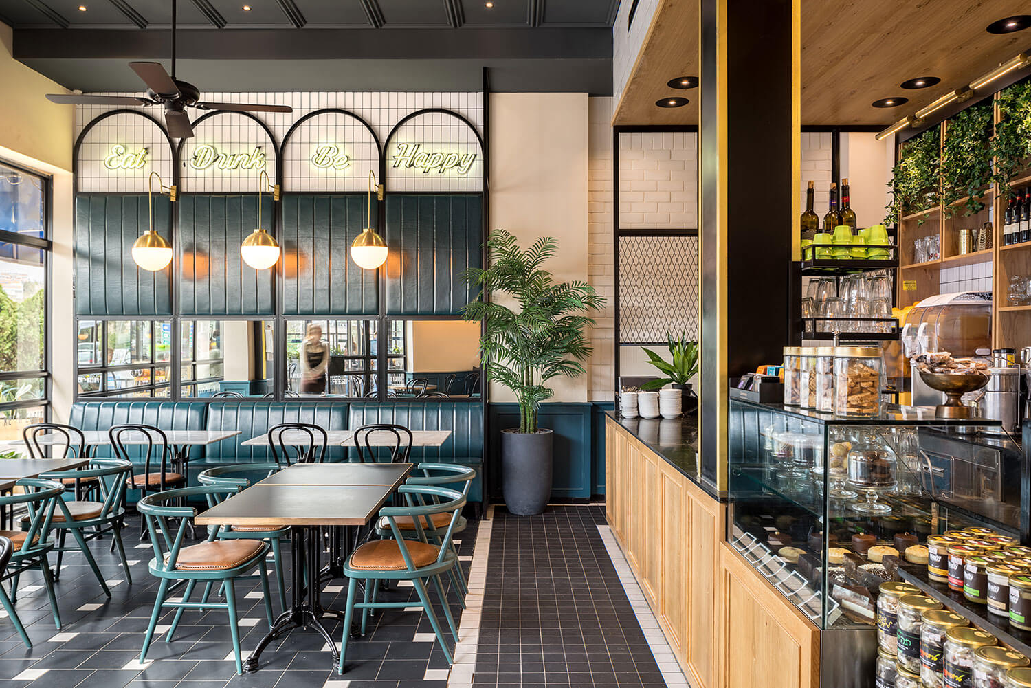 thiết kế quán cafe bánh ngọt Pendecor