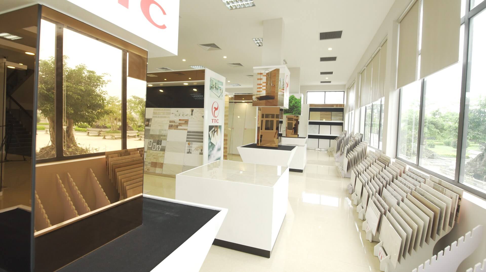 mở cửa hàng vlxd Pendecor