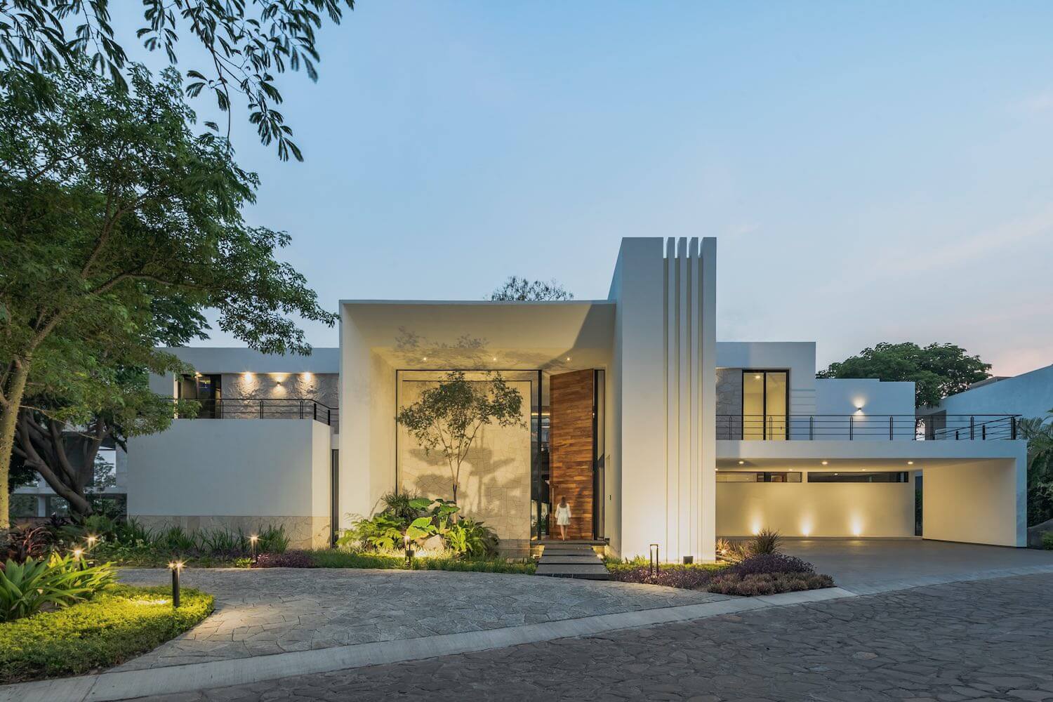 mat tien nha 1 tret 1 lau dep