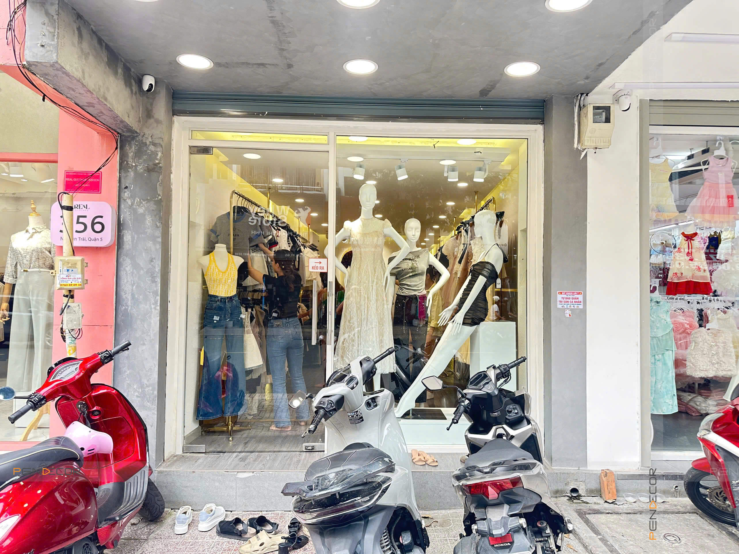 Thi Công Shop Thời Trang Nữ By Pink Boutique